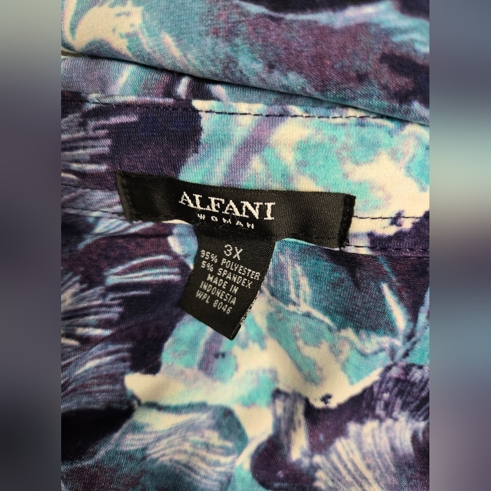 Alfani Woman 3X Collared Slinky Stretch Knit Pullover Top Partial Button Front - Picture 4 of 6